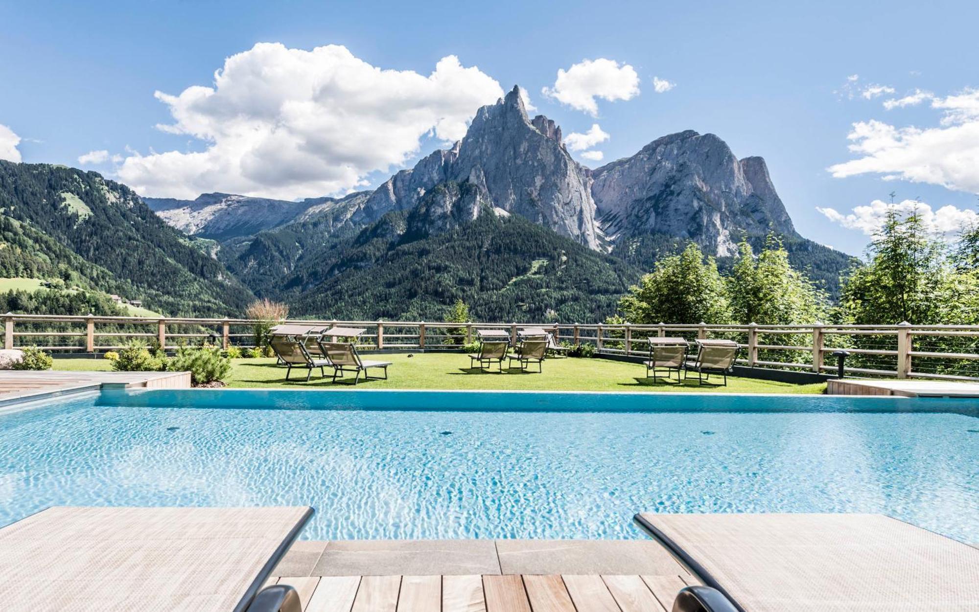 Aparthotel Sonus Alpis - Adults Only Castelrotto Esterno foto