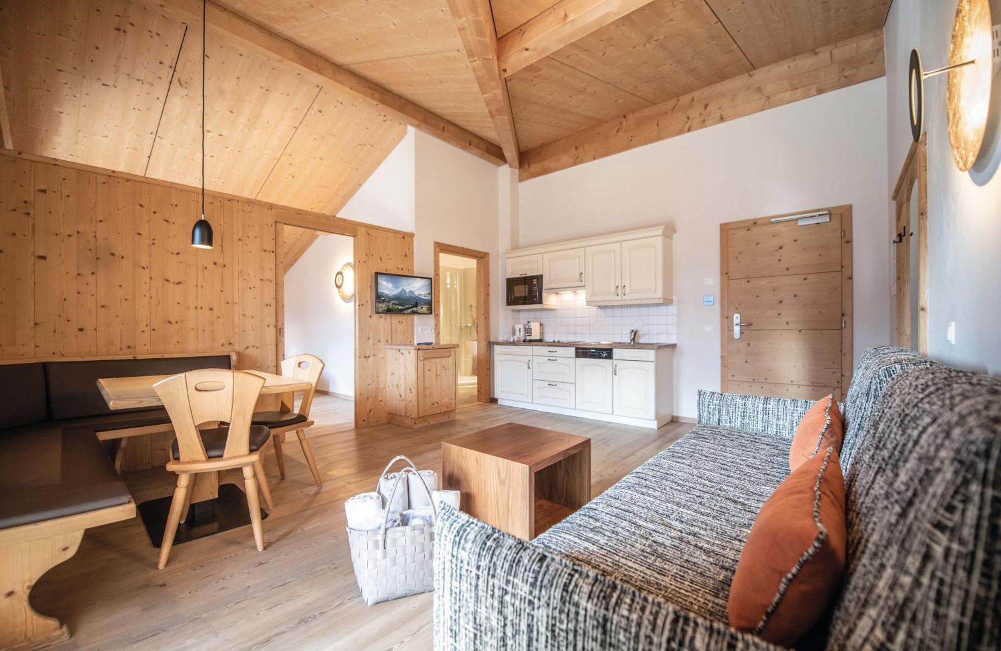 Aparthotel Sonus Alpis - Adults Only Castelrotto Camera foto