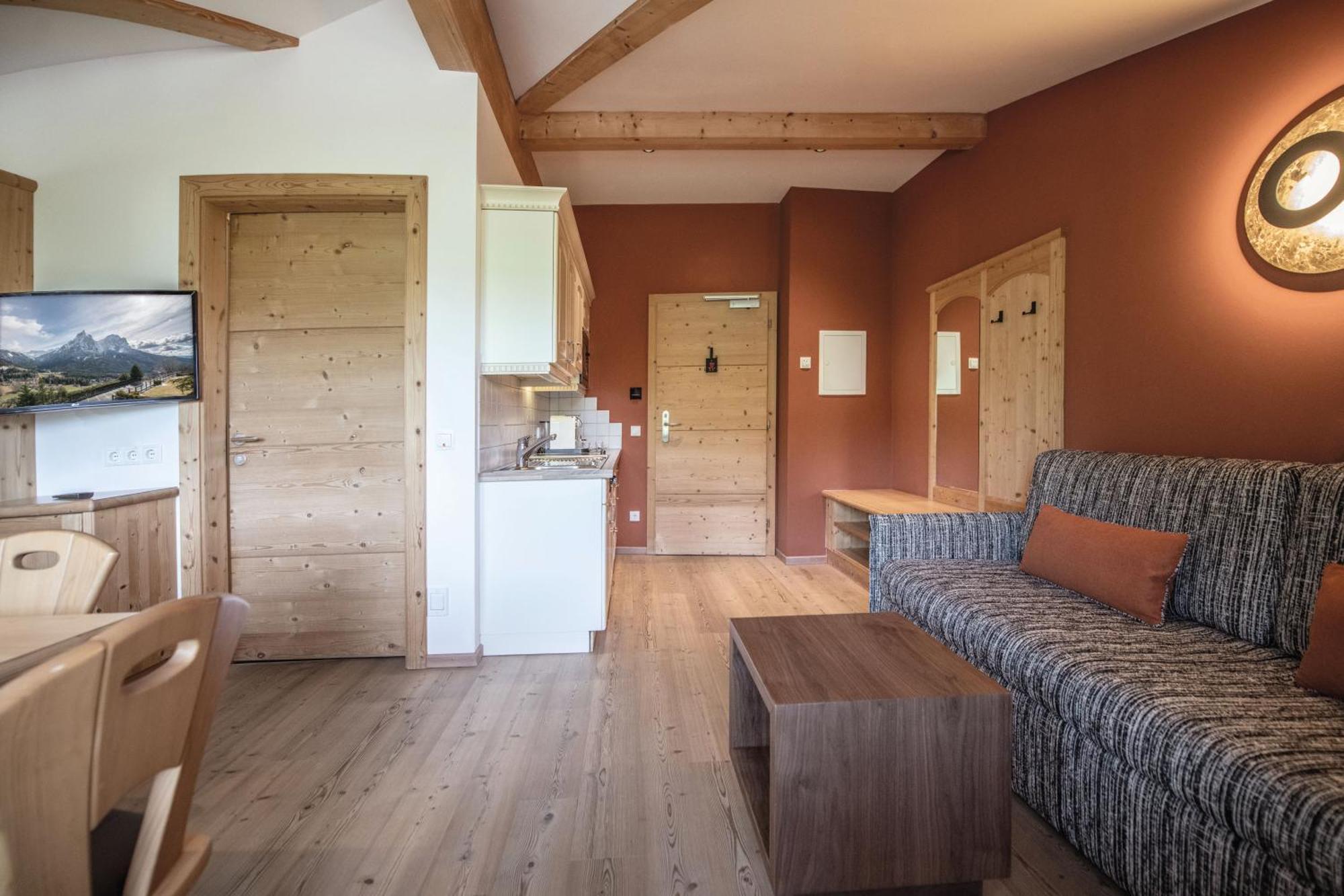 Aparthotel Sonus Alpis - Adults Only Castelrotto Camera foto