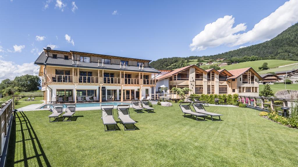 Aparthotel Sonus Alpis - Adults Only Castelrotto Esterno foto